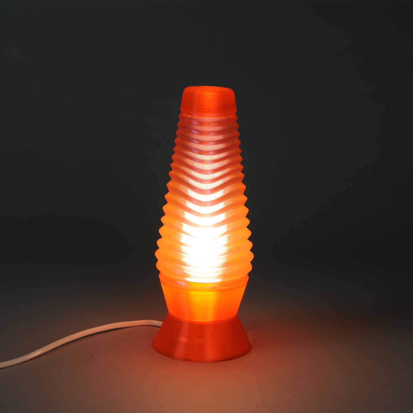 Glow with the flow. - Sustainable lava lamp