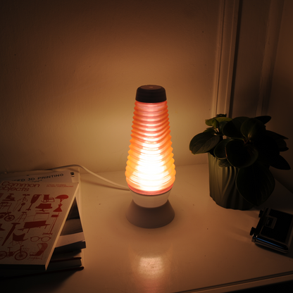 Glow with the flow. - Sustainable lava lamp