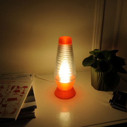 Glow with the flow. - Sustainable lava lamp